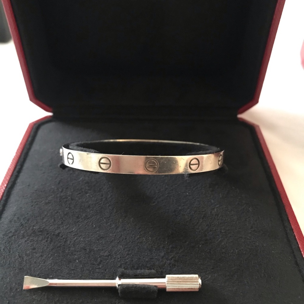 Cartier Love Bracelet 18k White Gold, size 18